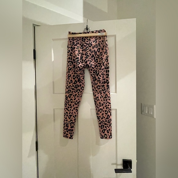 XS Onzie Leopard Print Pants. - Picture 6 of 6